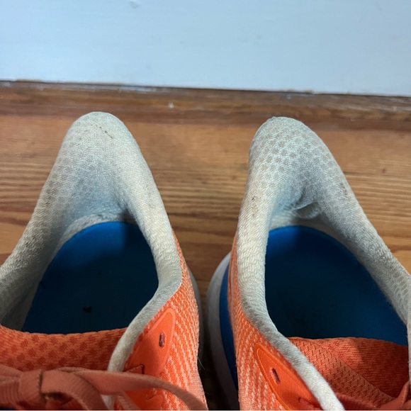 Hoka Clifton 9 running active sneaker shoes 10 Wide main image 11